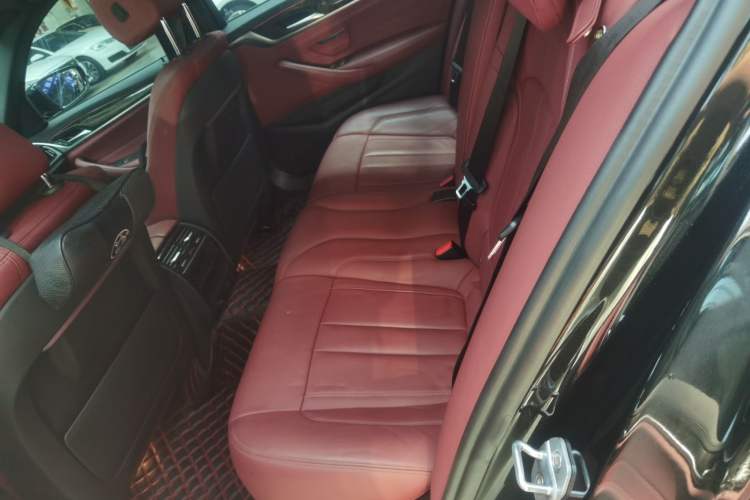 Used BMW 5 Series 2019 530Li Leading Model M Sport Package
