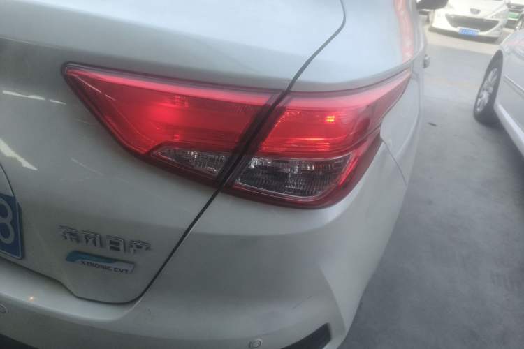 Used Nissan Lannia 2016 1.6L CVT Smart Cool Edition