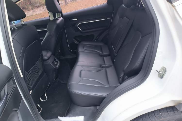 Used Haval H6 2017 Blue Label 1.5T Automatic Two-Wheel Drive ZhiShang Model