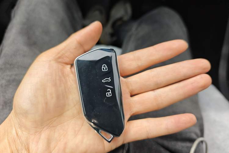 Used Volkswagen Tavendor 2026 Model 330TSI Luxury Journey—Shared Enjoyment Edition Vehicle Key