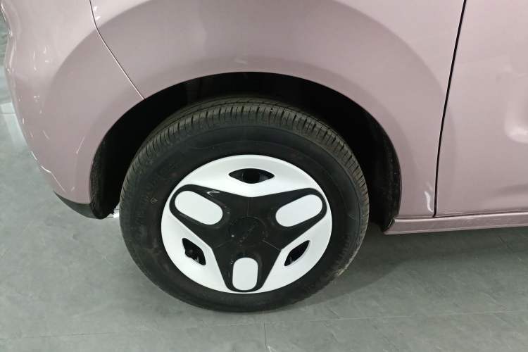 Used Geely Galaxy Panda 2025 210 km – Yuanqi Bear Exterior 7