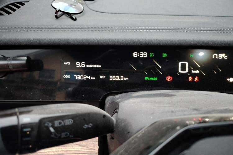 Used NETA S 2022 Extended-Range Version 1160 km Range Rear-Wheel-Drive Compact Edition