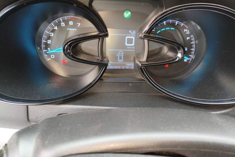 Used Dongfeng Aeolus AX7 2016 1.4T Manual Zhiyi Model