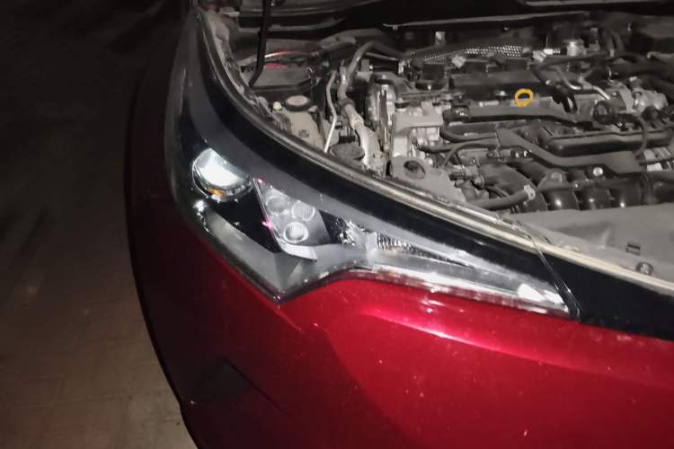 Used Toyota IZOA 2018 2.0L Yichi Edition China V Standard