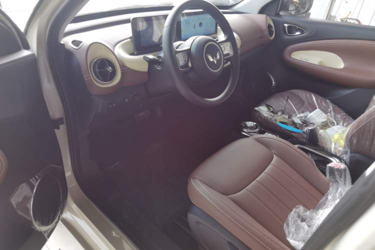 Used Wuling Bingo 2024 333 km Enjoyment Version
