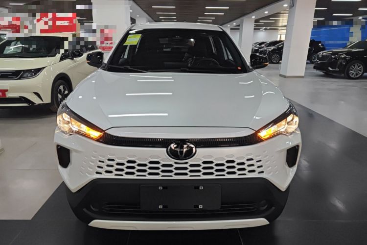 Used Toyota Corolla Cross 2026 Model 2.0L Pioneer Edition
