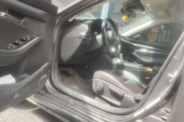 Used Mazda 3 Axela 2020 2.0L Automatic Zhiya Edition