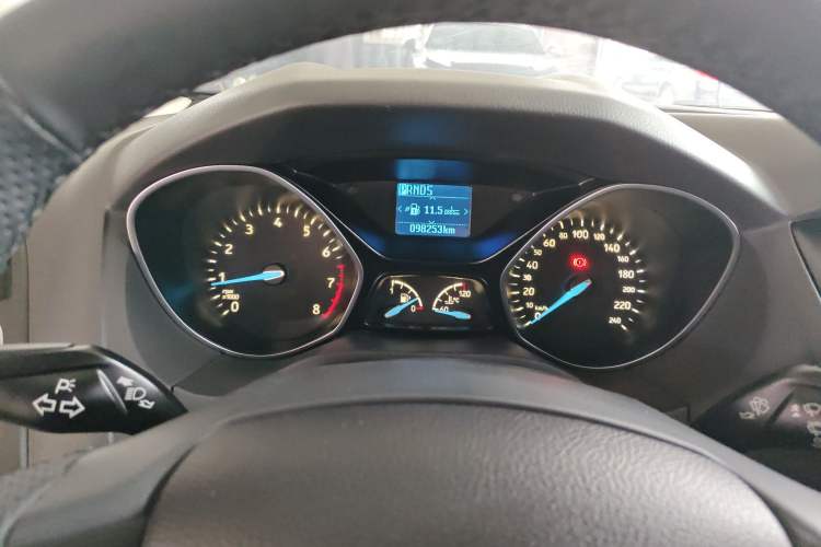 Used Ford Focus 2018 Sedan Classic 1.6L Automatic Trendy SmartDrive Edition Instrument Cluster