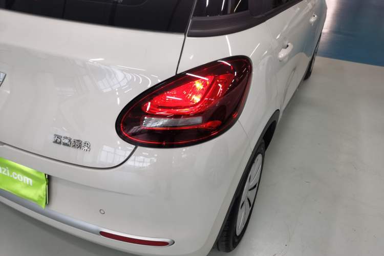 Used Wuling Bingo 2023 203km Light Edition Right Rear Taillight