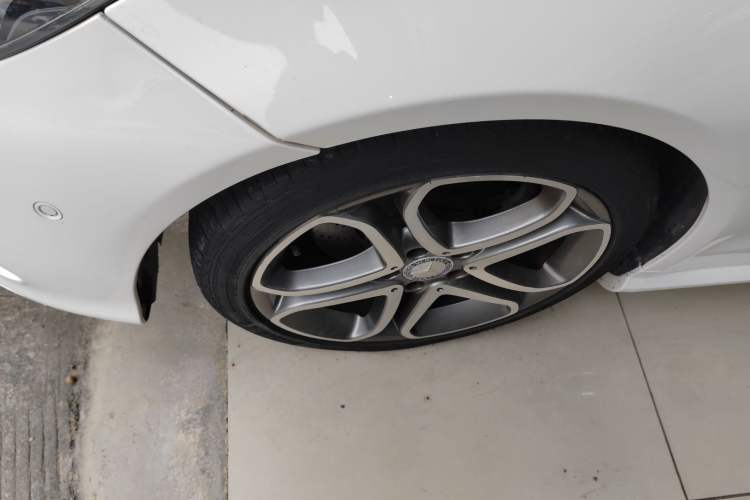 Used Mercedes-Benz E-Class (Import) 2014 E 260 Coupe
