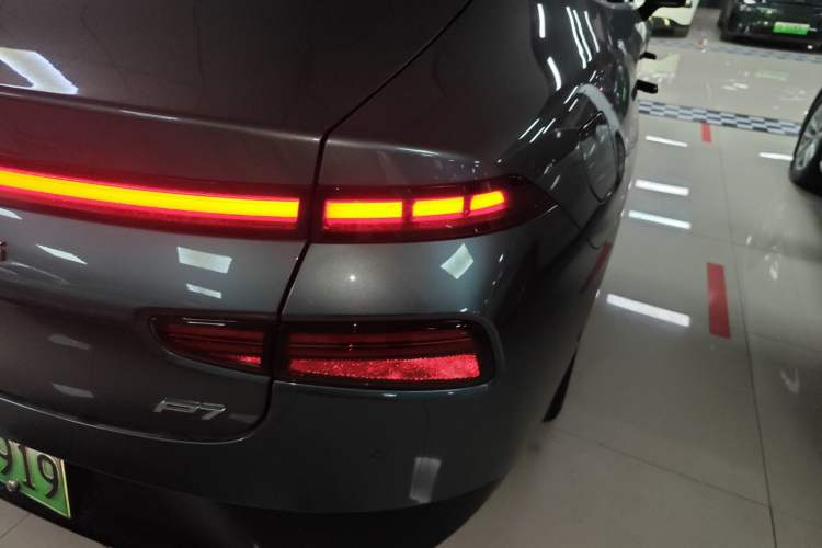 Used XPeng P7 2023 P7i 702 Pro