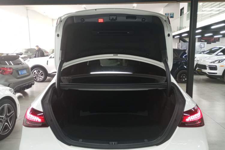 Used Mercedes-Benz E-Class 2021 E 300 L Sporty and Stylish Model