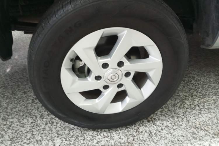 Used Great Wall King Kong Poer 2024 2.0T Automatic 8AT Diesel Two-Wheel-Drive Elite Flatbed