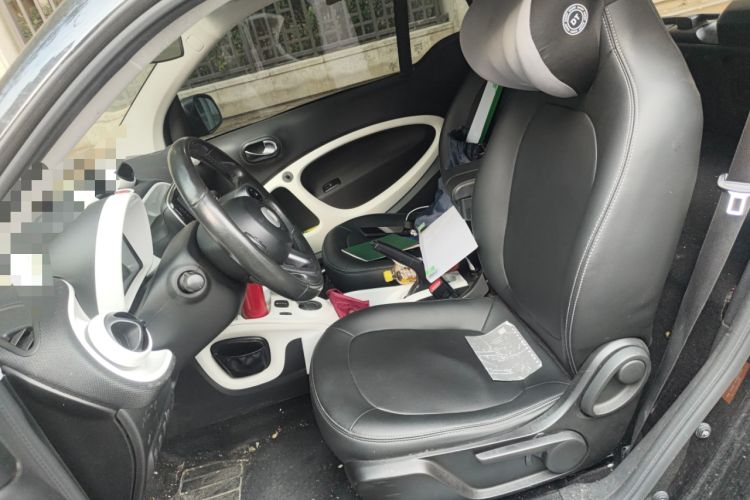 Used smart fortwo 2015 1.0L 52 kW Hardtop Passion Edition
