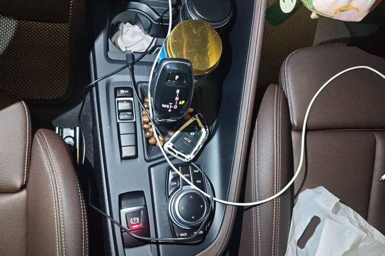 Used BMW X1 2020 sDrive25Li Leading Model Gear Lever