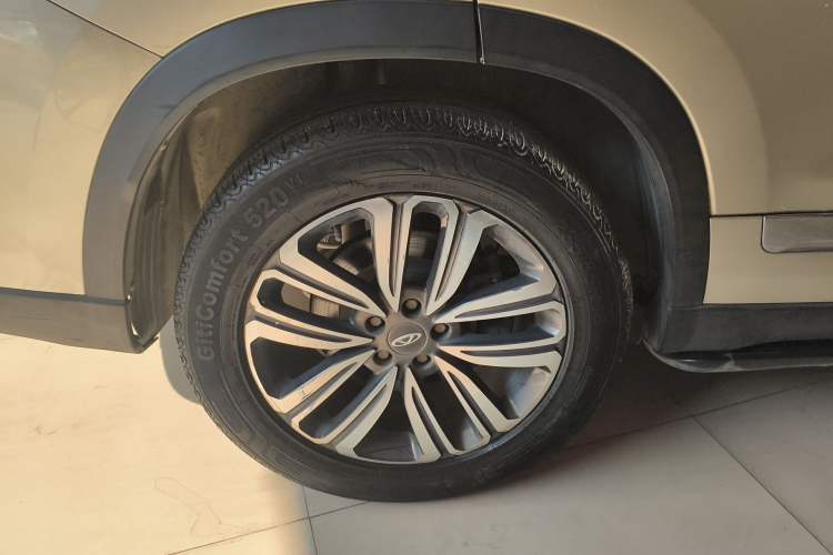 Used Chery Tiggo 8 2018 1.5 TCI Automatic Luxury Model 5 Seats Right Rear Wheel Hub