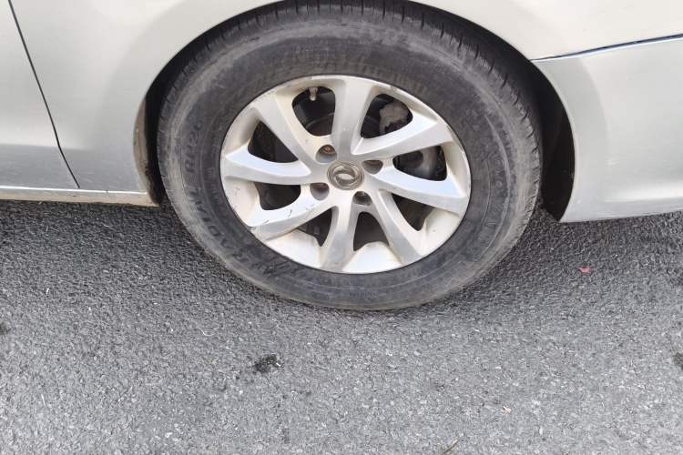 Used Dongfeng Aeolus S30 2014 1.6L Manual Zunya CNG Model