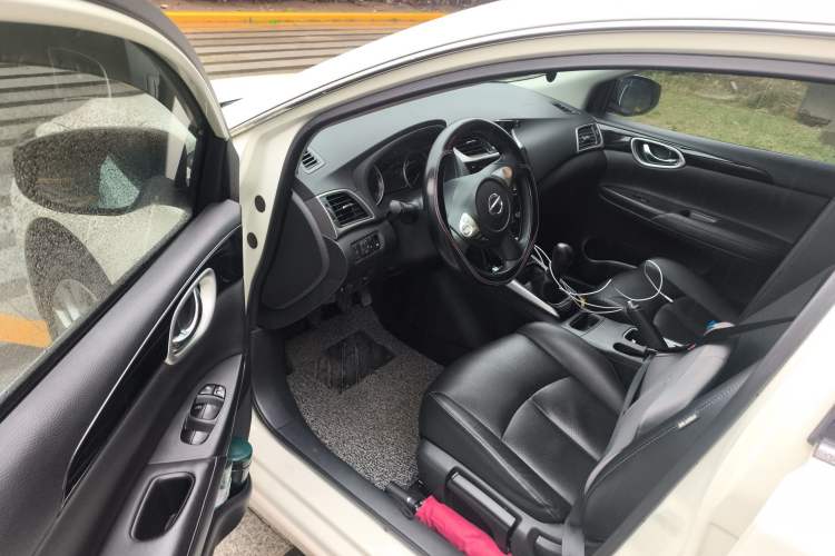 Used Nissan Sylphy 2021 Classic 1.6XL Manual Luxury Edition Driver Seat