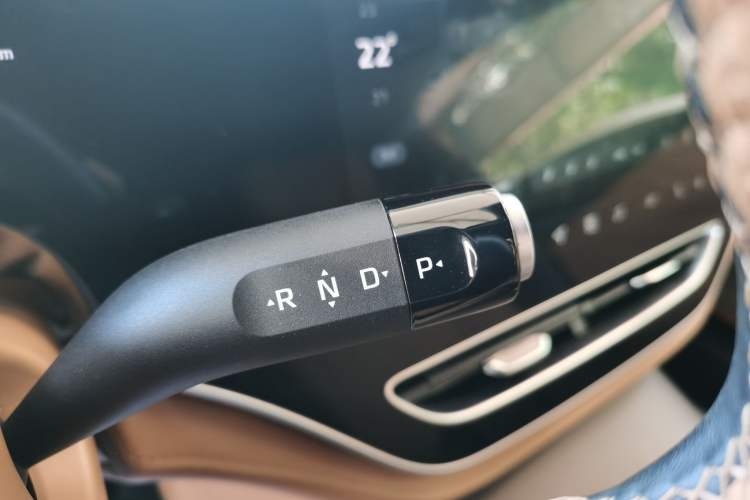 Used Rising F7 2023 Advanced Edition