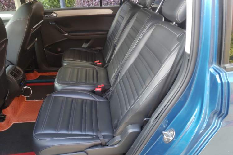 Used Volkswagen Touran 2018 Volkswagen Touran L 280TSI DSG Comfort Edition 7 Seats China V Emission Standard