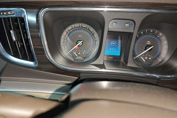 Used Buick GL8 2011 3.0L XT Luxury Business Flagship Edition
