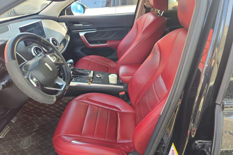 Used Wey VV5 2017 2.0T Ultra-Luxury Version
