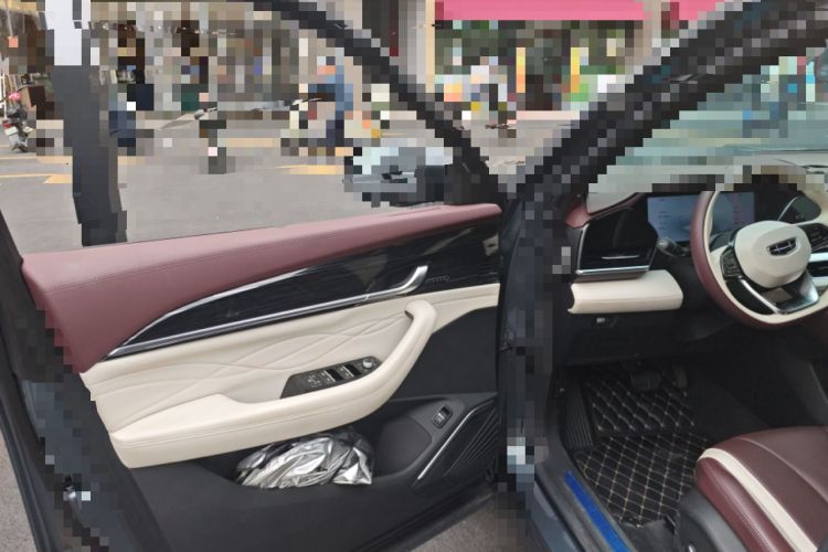 Used Geely Auto Monjaro L 2024 2.0TD High-Power Automatic Two-Wheel Drive Yunqi Version
