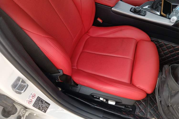 Used BMW 3 Series 2018 320i M Sport Package