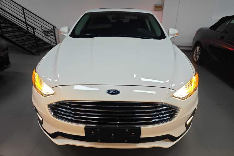 Used Ford Mondeo 2020 EcoBoost 180 Stylish Model Front