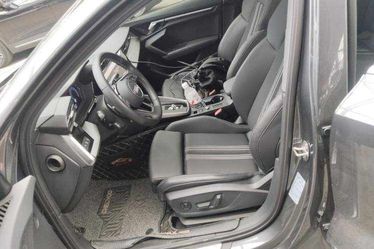 Used Audi A3 2024 A3L Limousine 35 TFSI Fashion Sport Model Left Front Seat