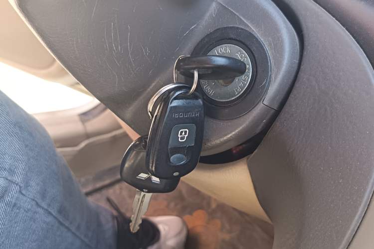 Used Hyundai Elantra 2007 1.6L Manual Comfort Model
