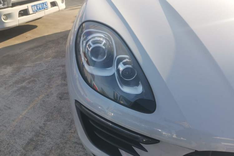 Used Porsche Macan 2017 Macan 2.0T