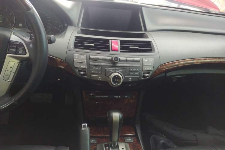Used Honda Crosstour 2011 3.5L Flagship Edition