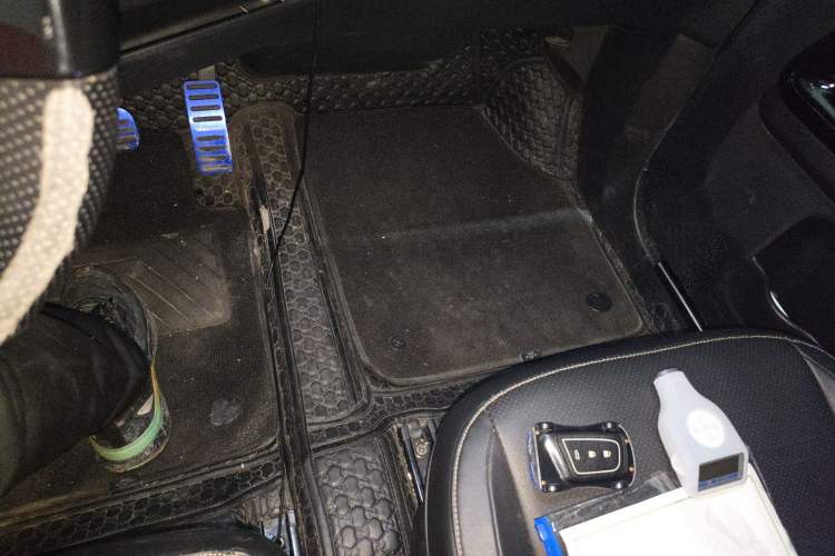 Used Baojun KiWi EV 2021 Artist Model Ternary Lithium Gear Lever