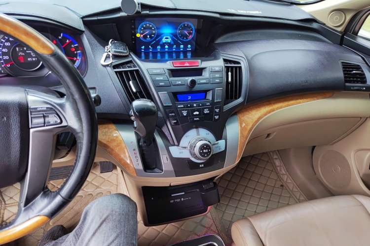 Used Honda Odyssey 2009 2.4L Leading Edition