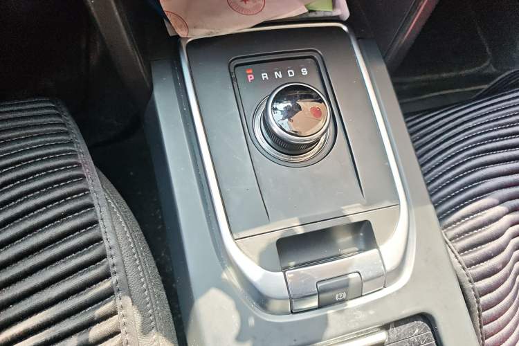 Used Land Rover Discovery Sport 2018 240 PS PURE Edition
