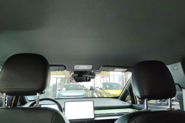 Used AION Y 2022 Plus 70 Enjoy Edition