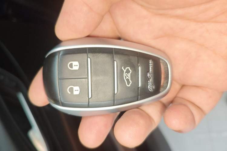 Used Alfa Romeo Stelvio 2017 2.0T 200HP Elite Edition Vehicle Key