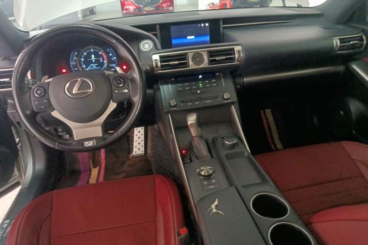 Used Lexus IS 2015 200t F SPORT
