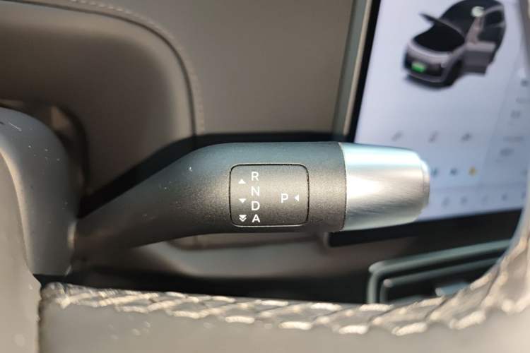 Used Li Auto L8 2023 Pro Model
