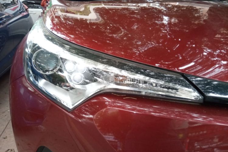 Used Toyota IZOA 2018 2.0L Yichi Version China VI Standard Right Front Headlight