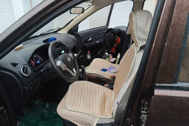 Used HYOSOW H2 2016 H2E 1.5L Classic Model BJ415A
