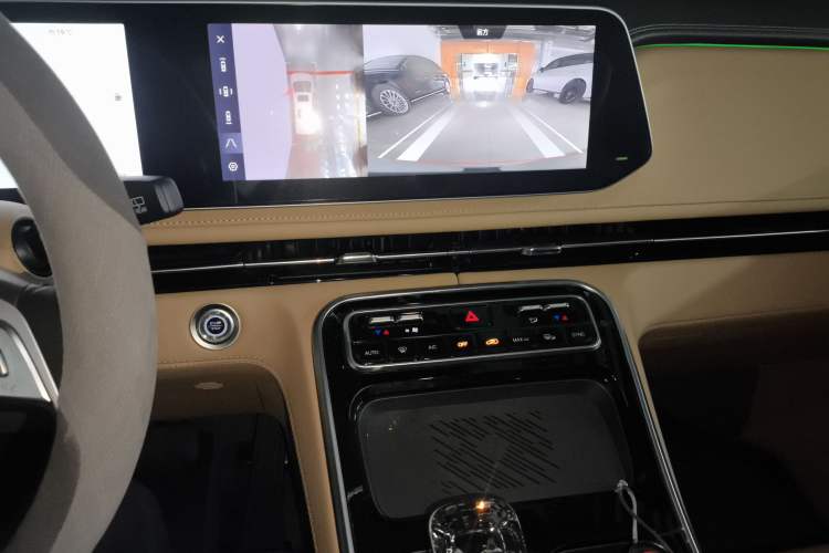 Used JAC Refine RF8 2024 Zhiling Edition 2.0T Flagship Model
