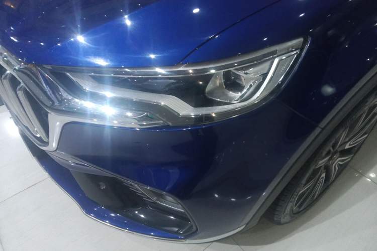 Used Hongqi HS5 2022 Facelifted Version 2.0T Smart Connect Flagship All-Wheel-Drive Edition