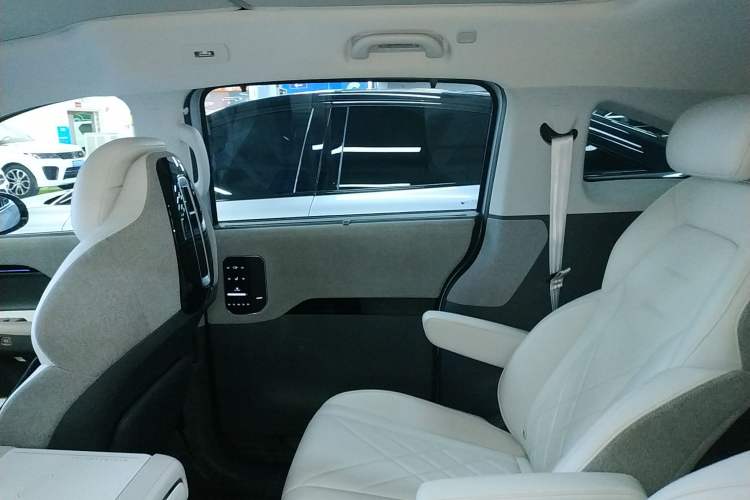 Used ARCFOX Kaola 2023 Parent-Child Edition Pro
