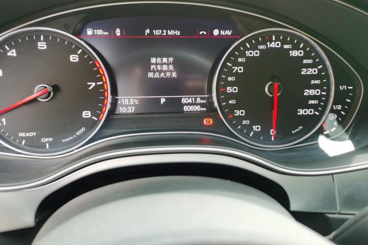 Used Audi A6L 2018 30th Anniversary Edition 45 TFSI quattro Sport model Odometer Close Up