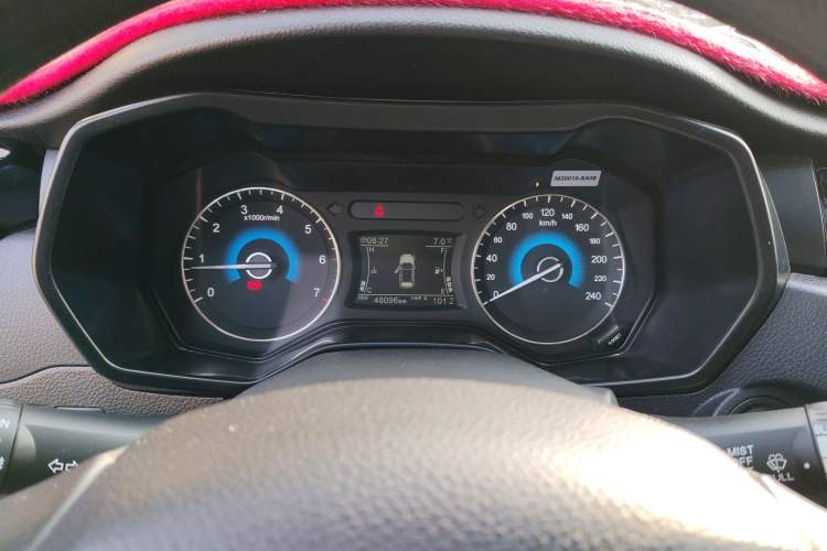 Used Dongfeng Fengon 580 2021 Revised ☆ Star Edition 1.8L Manual Elite Version Instrument Cluster