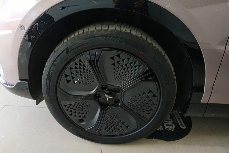 Used VOYAH COURAGE 2024 Ultra-Long Range Smart Enjoyment Version
