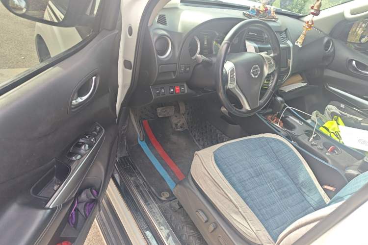 Used Nissan Terra 2018 2.5L Automatic 4x4 Flagship Edition Driver Seat