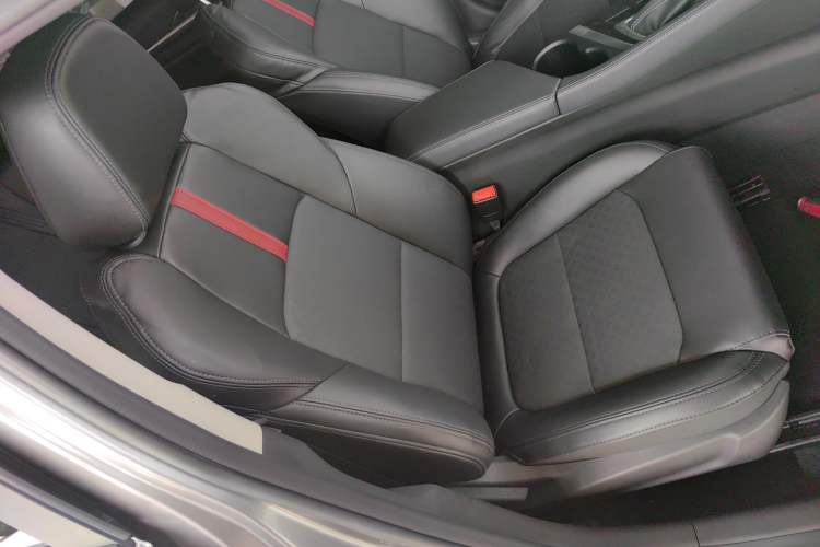 Used CHANGAN Eado 2020 PLUS 1.6L GDI Automatic Luxury Model Right Front Seat